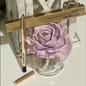 ✨🆕 Hourglass, Voyeur Waterproof Gel Eyeliner-Chestnut (Matte)🆕✨